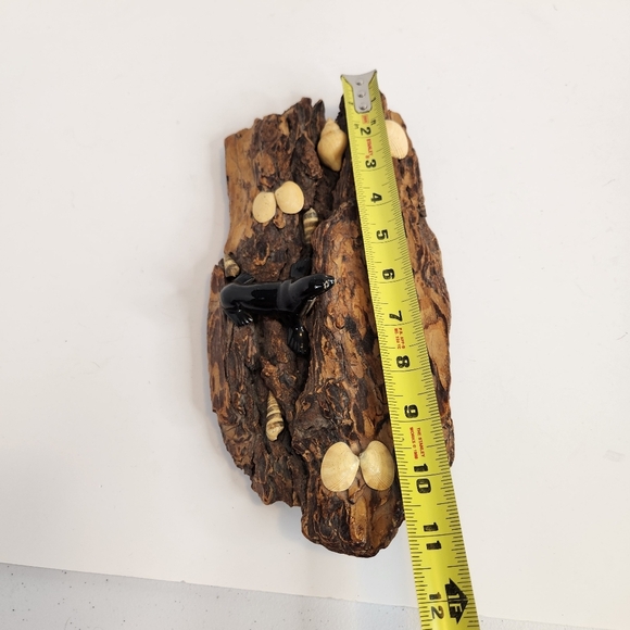 Vintage Driftwood Handmade Artisan Seashell Figurine Home Decor Folk Art Seal - Picture 8 of 8